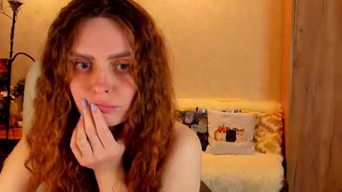 Gloria Wood online show from March 4, 10:27 pm