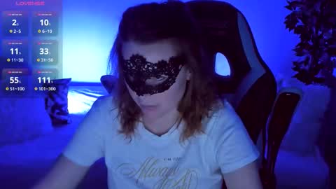 gloriagrays online show from October 4, 7:00 pm