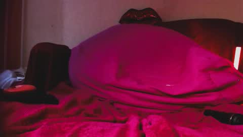 Gloria online show from March 5, 12:03 pm