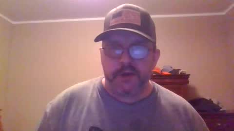 IDKIDCIDGAF online show from January 16, 1:25 am