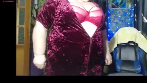 Goddess online show from December 19, 11:17 am