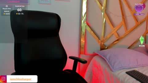 Lilith online show from October 31, 2:34 am