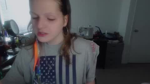 Goddess of Insanity online show from November 18, 5:16 pm