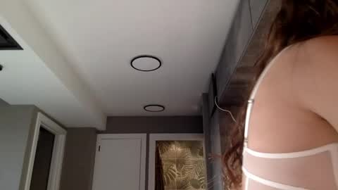 goddessmiamuse online show from March 29, 5:25 pm