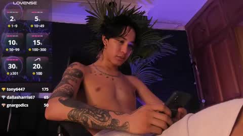 HUAN online show from February 28, 9:33 pm