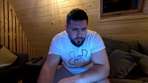 gold_alpha_boy online show from April 14, 5:38 pm