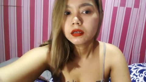 goldaveronn online show from December 18, 3:37 am