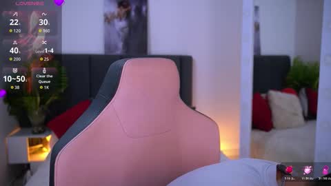 goldenatlasx online show from March 14, 7:29 pm