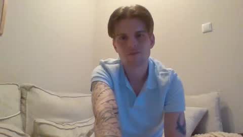 Goldenboy00 online show from April 28, 8:02 pm