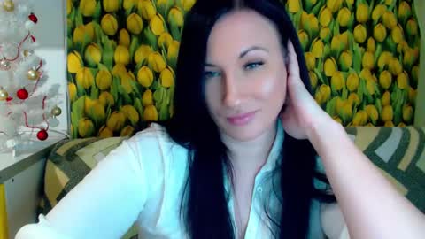 goldmoonn online show from December 11, 4:20 pm