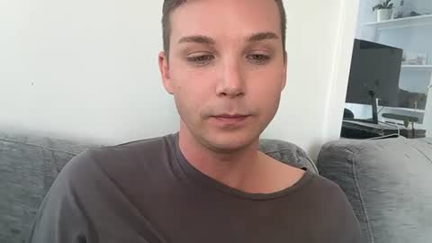 kylexo online show from July 20, 12:35 am