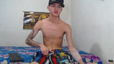 goodboy_202 online show from March 12, 3:35 am