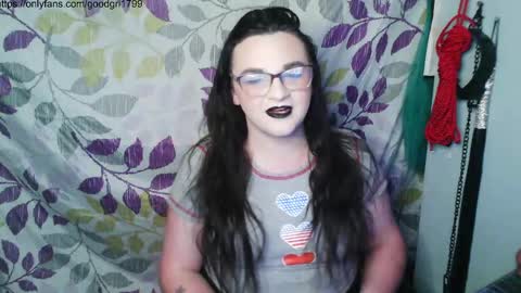 goodgrl1799 online show from November 3, 2:56 am