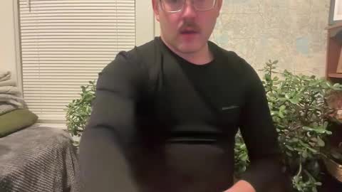 gooooglymooglys online show from March 3, 5:14 am