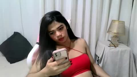 gorgeouspinay_gwen online show from June 3, 1:30 am