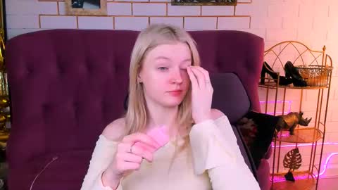 Grace Glamour online show from February 22, 5:11 am