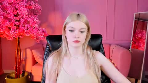 Grace Glamour online show from February 27, 5:51 am