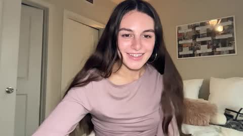 Gracie Smith online show from April 4, 10:06 pm