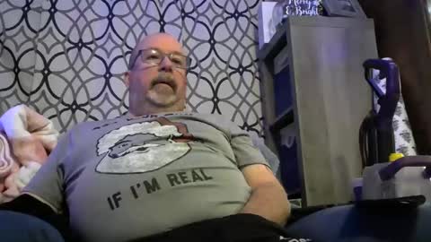 granitebuckeye1969 online show from December 21, 12:31 am