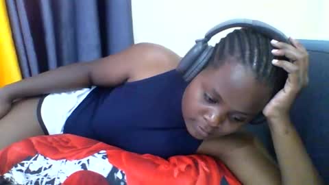 grannylover_ online show from October 19, 7:46 am