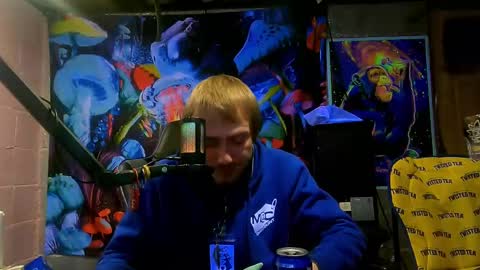 Greenlungs8195 online show from February 28, 5:26 am