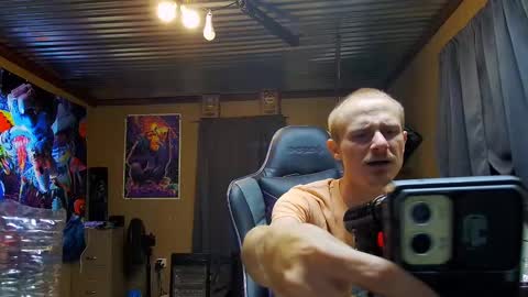 Greenlungs8195 online show from September 20, 10:07 am