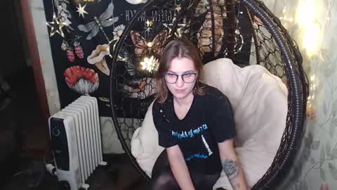 Lina online show from November 6, 5:27 pm