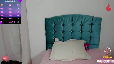 greicy_rouse online show from March 4, 5:34 pm