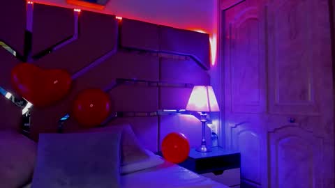 greidy_baker online show from February 19, 3:05 am