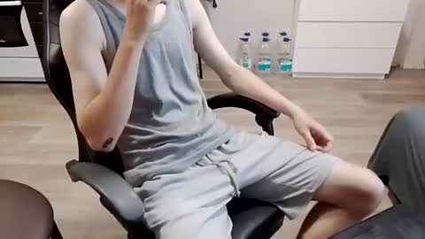 Felix online show from June 23, 10:33 am
