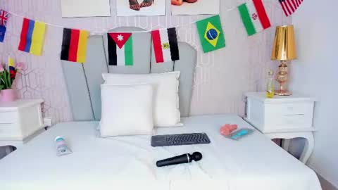 Marii online show from June 23, 2:12 pm