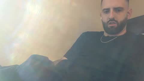 Snapshot of grobs123 chatting on January 21, 5:41 pm grobs123 online show from January 21, 5:41 pm