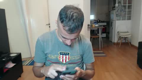 guachin_new online show from April 4, 6:15 pm