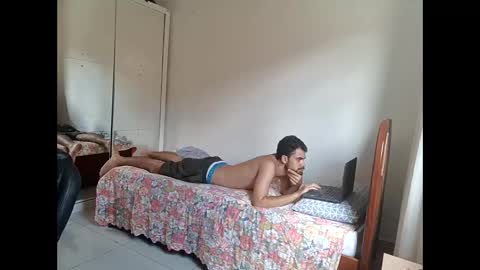 guguzinhox online show from February 19, 5:16 pm