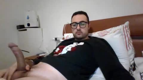 gullit93 online show from February 26, 8:01 pm