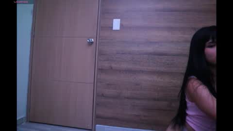 gummyluv online show from March 29, 3:52 am