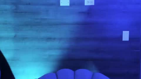 gummyluv online show from September 12, 12:12 am