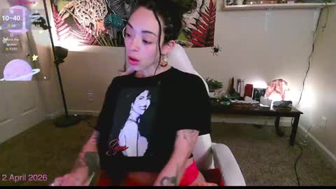 Kylie online show from April 13, 1:10 am