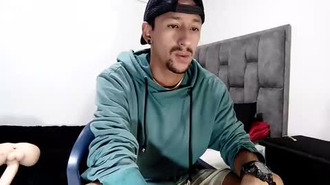 karim online show from February 26, 12:38 pm