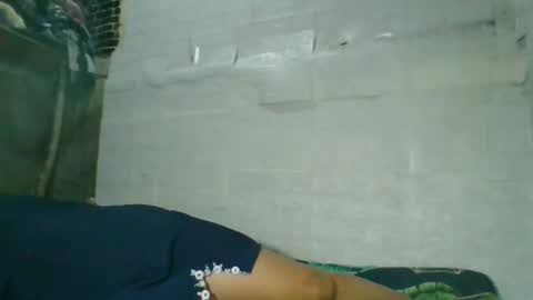 gwenn24 online show from February 12, 12:14 am