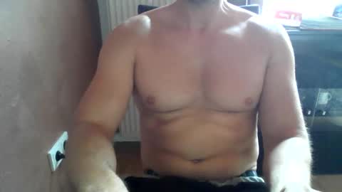 gymxxx_ online show from October 3, 10:56 am