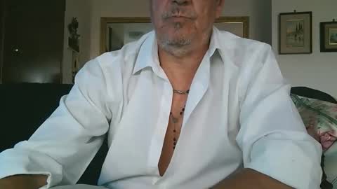 gyrdy online show from October 23, 2:51 pm
