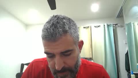 h0nest84 online show from February 3, 5:49 am