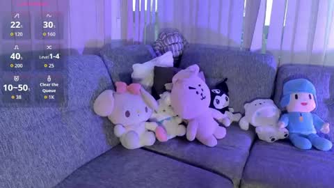 Hello Kitty online show from May 12, 12:14 pm