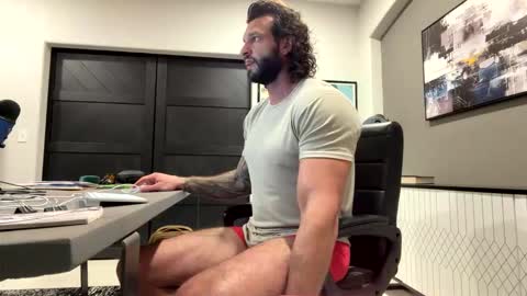 h_weston1213 online show from May 2, 3:23 am