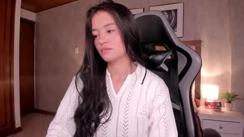 haathorx online show from November 15, 9:05 pm