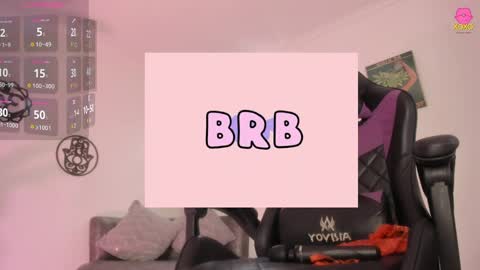 Hailee online show from April 14, 3:37 pm