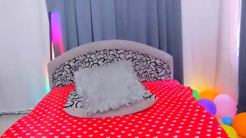 hailey_pirs online show from March 12, 9:57 am