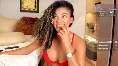 Hailey Thompson online show from June 30, 11:24 pm