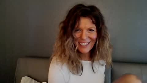 Hailey online show from January 12, 7:32 pm